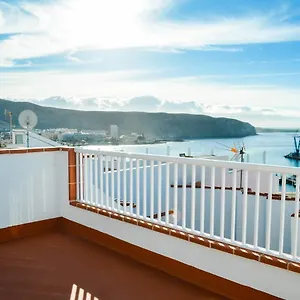 https://banana-surf-house.tenerifehoteles.net